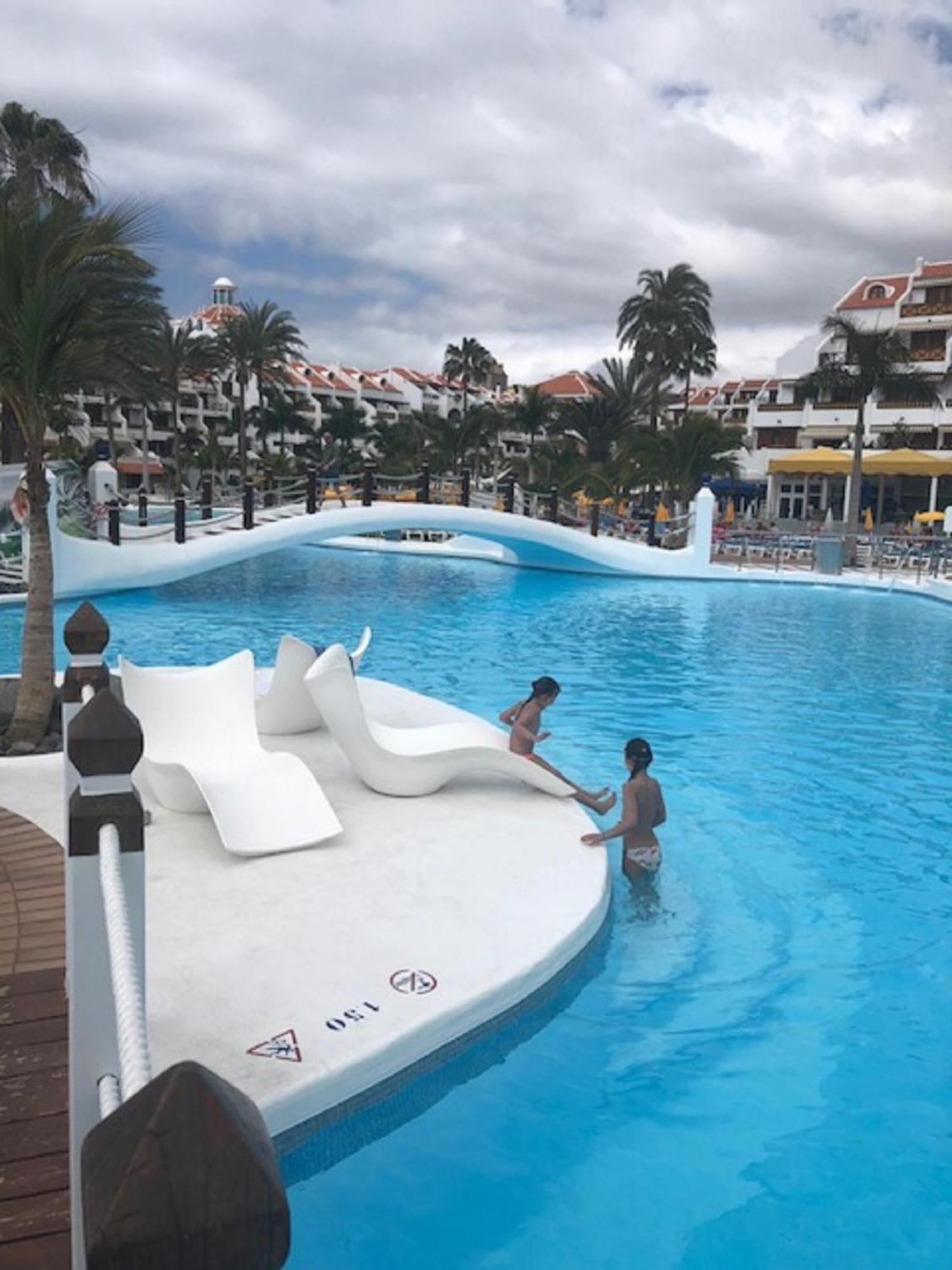 Wonderland With The Best Swimming Pool In Park S III Apartamento Playa de las Americas  Exterior foto